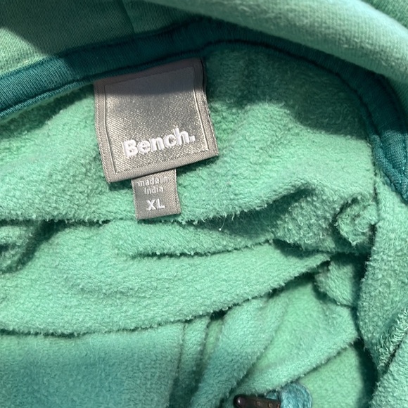 Bench Hoodie Size XL 🥰🥰 - Picture 4 of 5